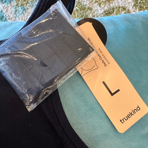 Shapermint Truekind Daily Comfort Wireless Shaper Bra - Picture 4 of 11